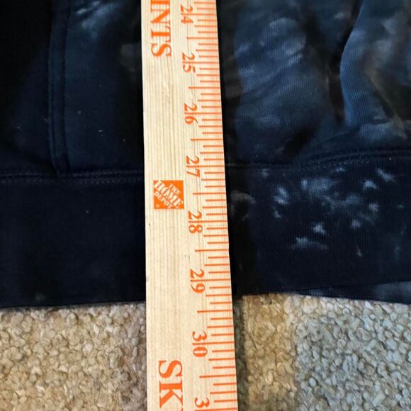 Unbranded Men's Grey and Black Hoodie - Picture 5 of 6